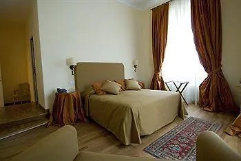 Relais Al Senato Bed & Breakfast Rome