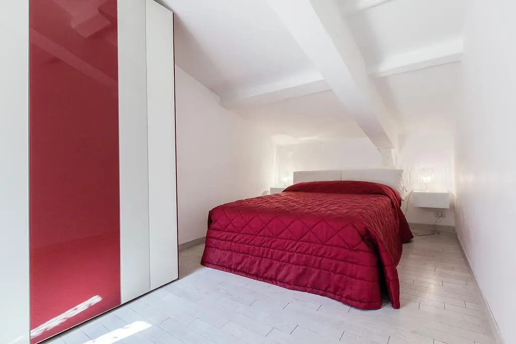 Relais Al Senato Bed & Breakfast Rome